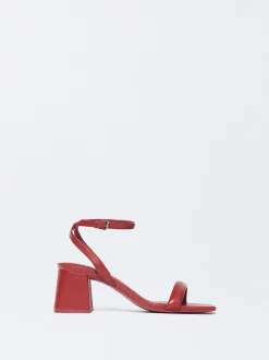 PARFOIS Raffinierter Modeschmuck|Lange Ohrringe>Absatzsandalen Mit Knöchelriemchen Rot