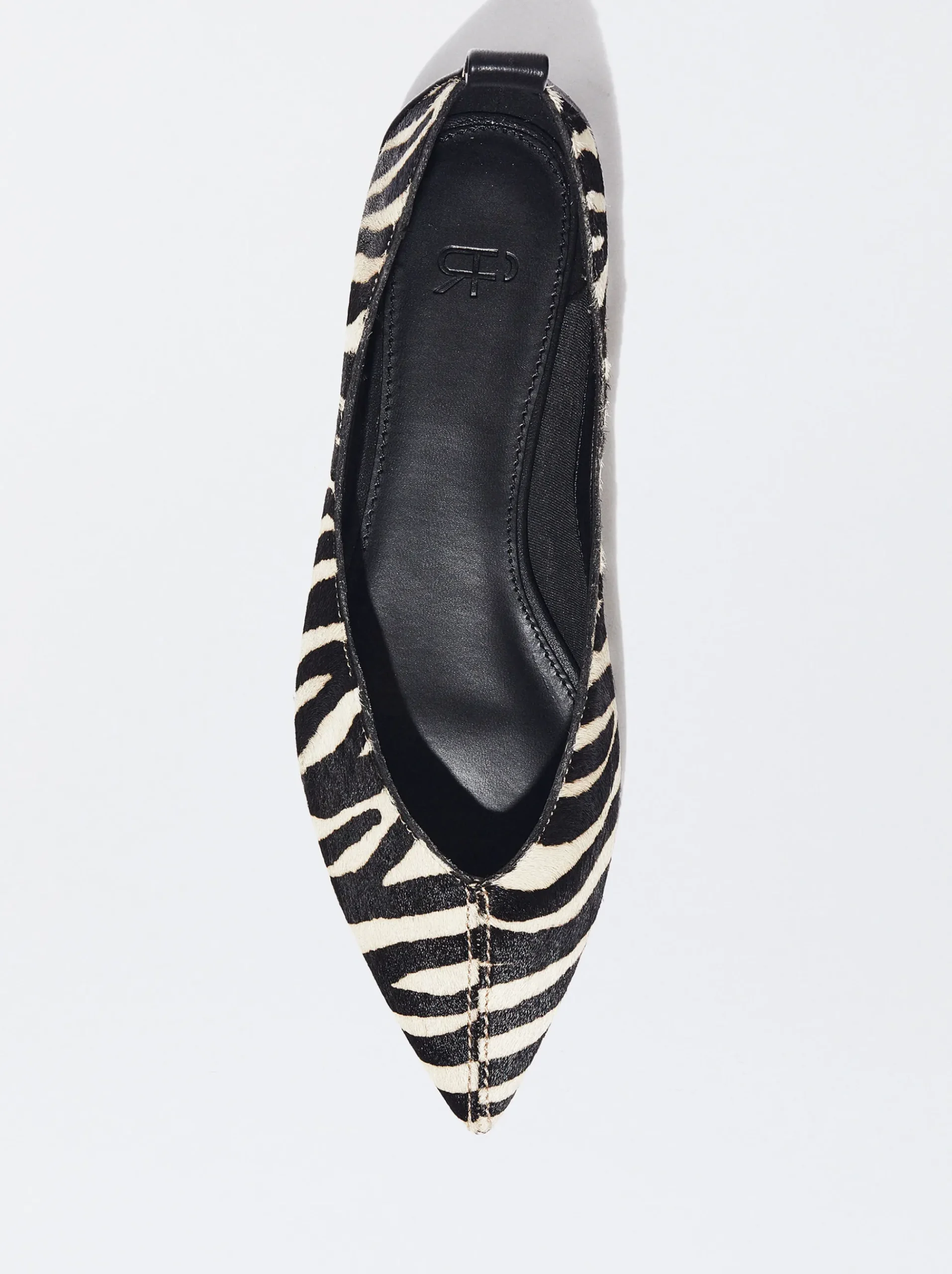 PARFOIS Raffinierter Modeschmuck|Lange Ohrringe>Ballerina Aus Leder Mit Animal-Print Schwarz