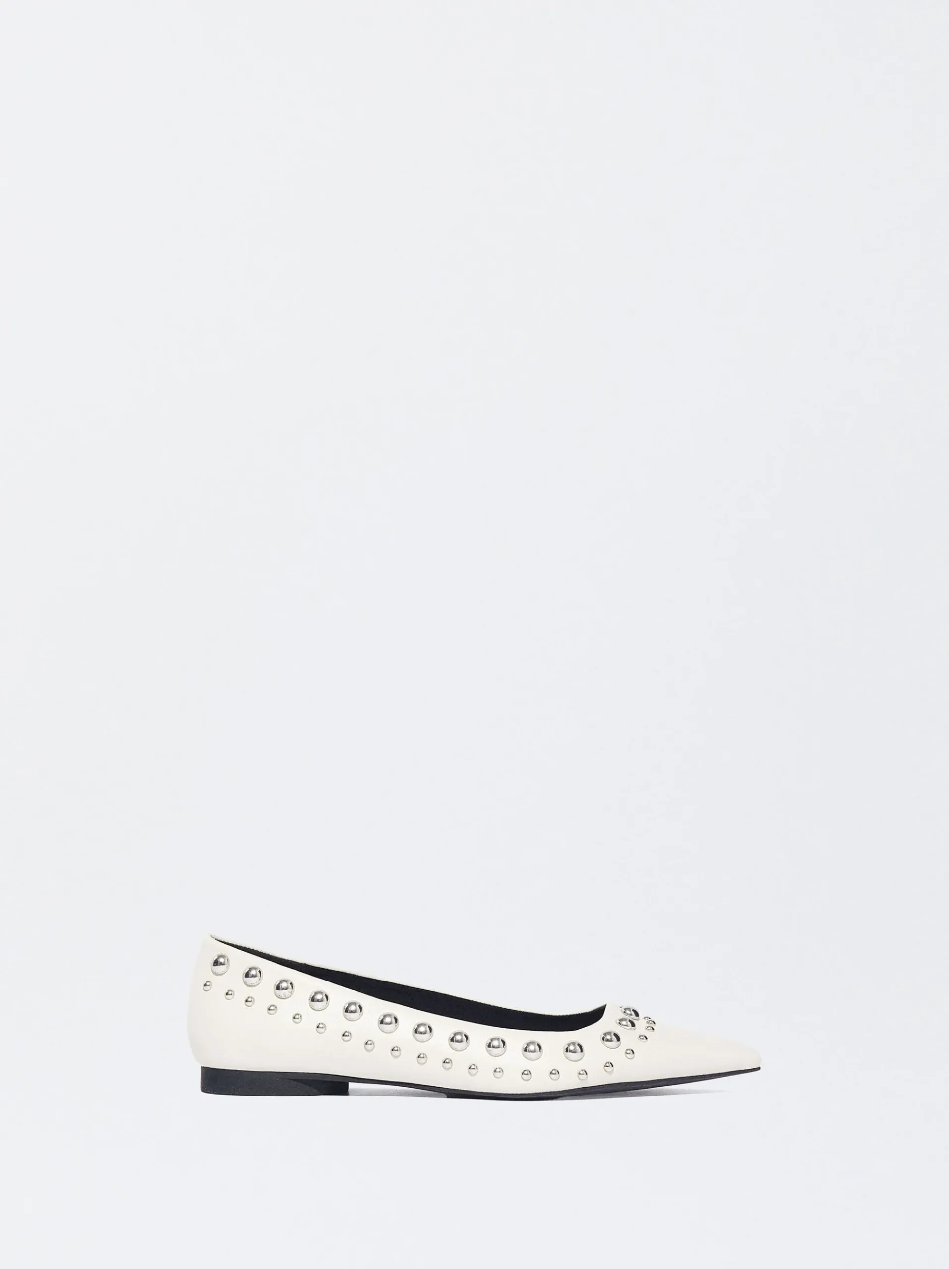 PARFOIS Raffinierter Modeschmuck|Kurze Ohrringe>Ballerina Mit Metallnieten Weib