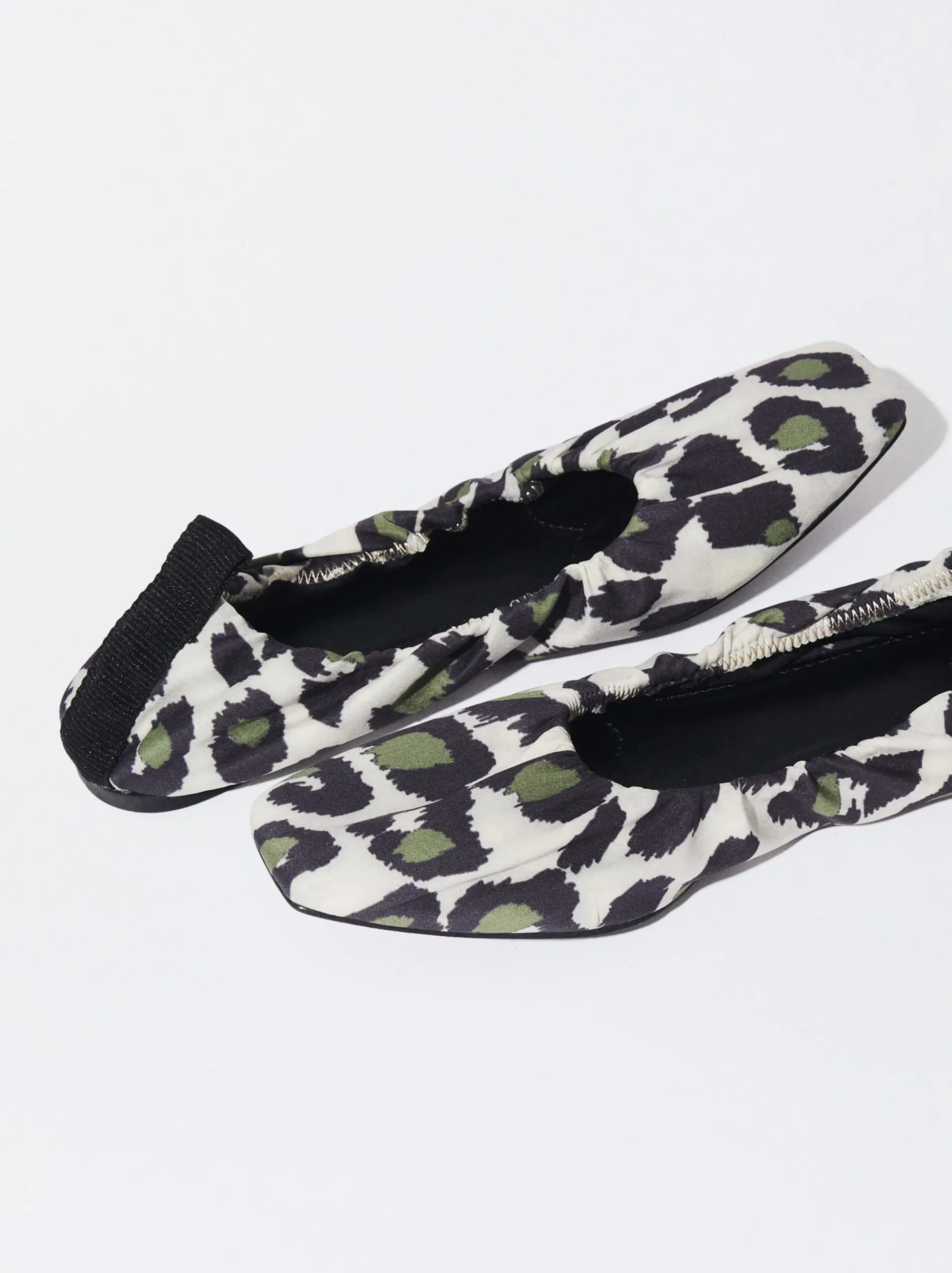 PARFOIS Raffinierter Modeschmuck|Ringe>Ballerinas Aus Nylon Mit Tierprint Mehrfarbig