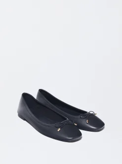 PARFOIS Raffinierter Modeschmuck|Kurze Ohrringe>Ballerinas Mit Spitze Und Schleife Marineblau