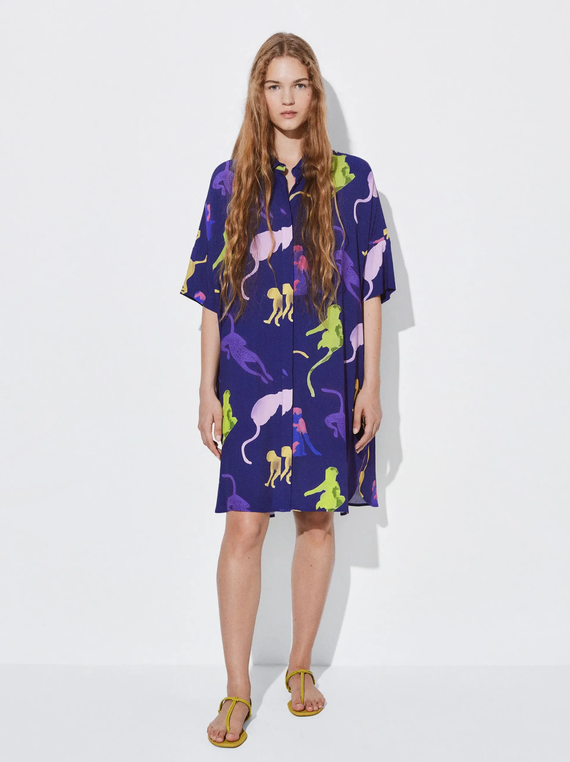 PARFOIS Schultertaschen>Bedrucktes Hemdkleid Mehrfarbig