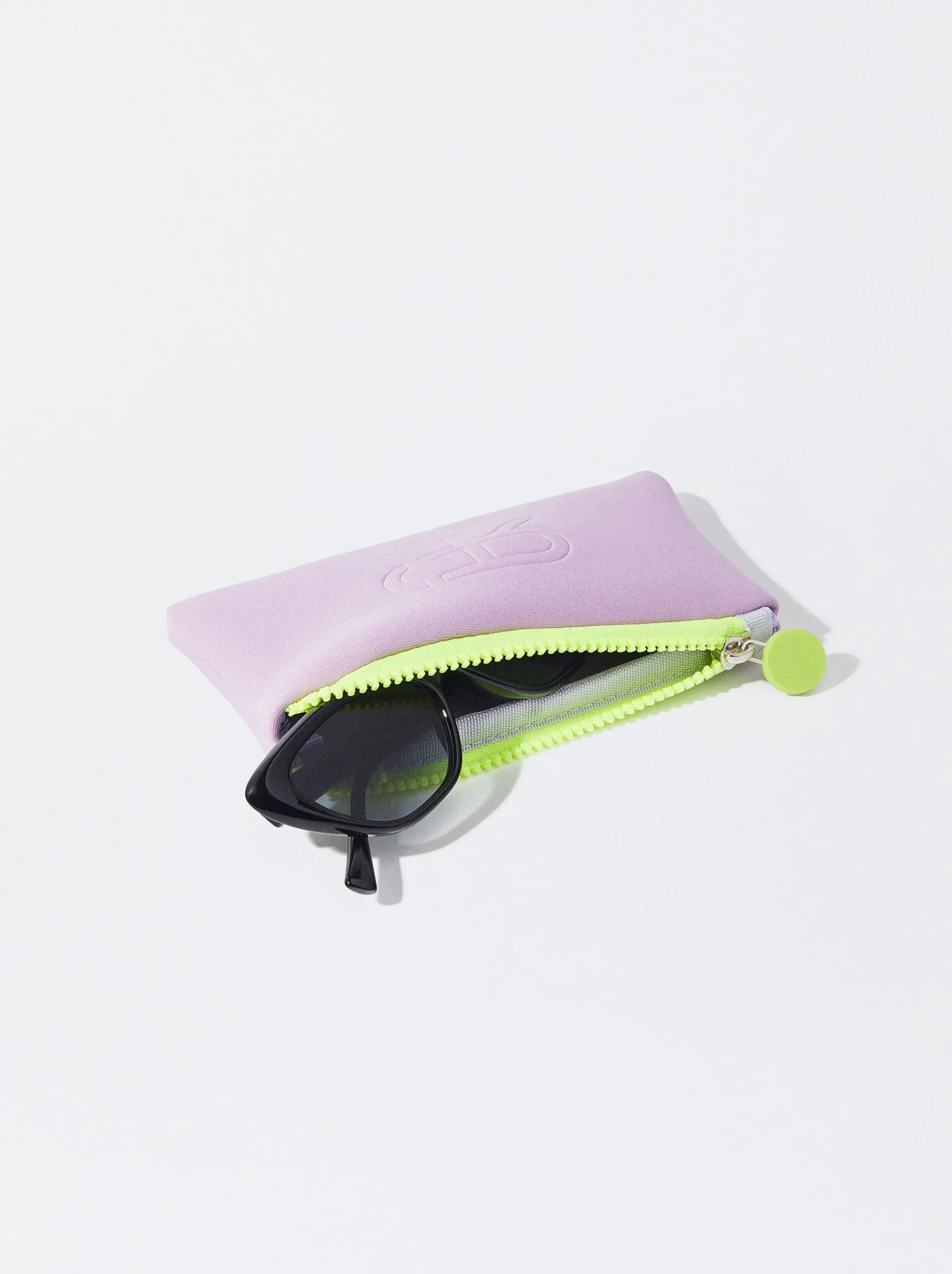 PARFOIS Klammer>Cat-Eye Sonnenbrille Schwarz