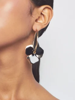 PARFOIS Lange Ohrringe|Trend Collection>Creolen Mit Blume Schwarz