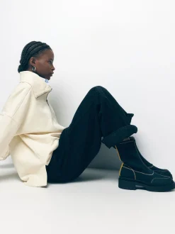 PARFOIS Lange Ohrringe|Trend Collection>Elastyczny Bot Z Ozdobnymi Przeszyciami Schwarz