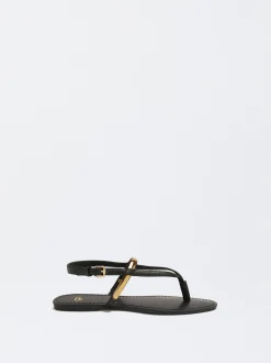 PARFOIS Raffinierter Modeschmuck|Lange Ohrringe>Flache Sandalen Mit Detail Aus Metall Schwarz