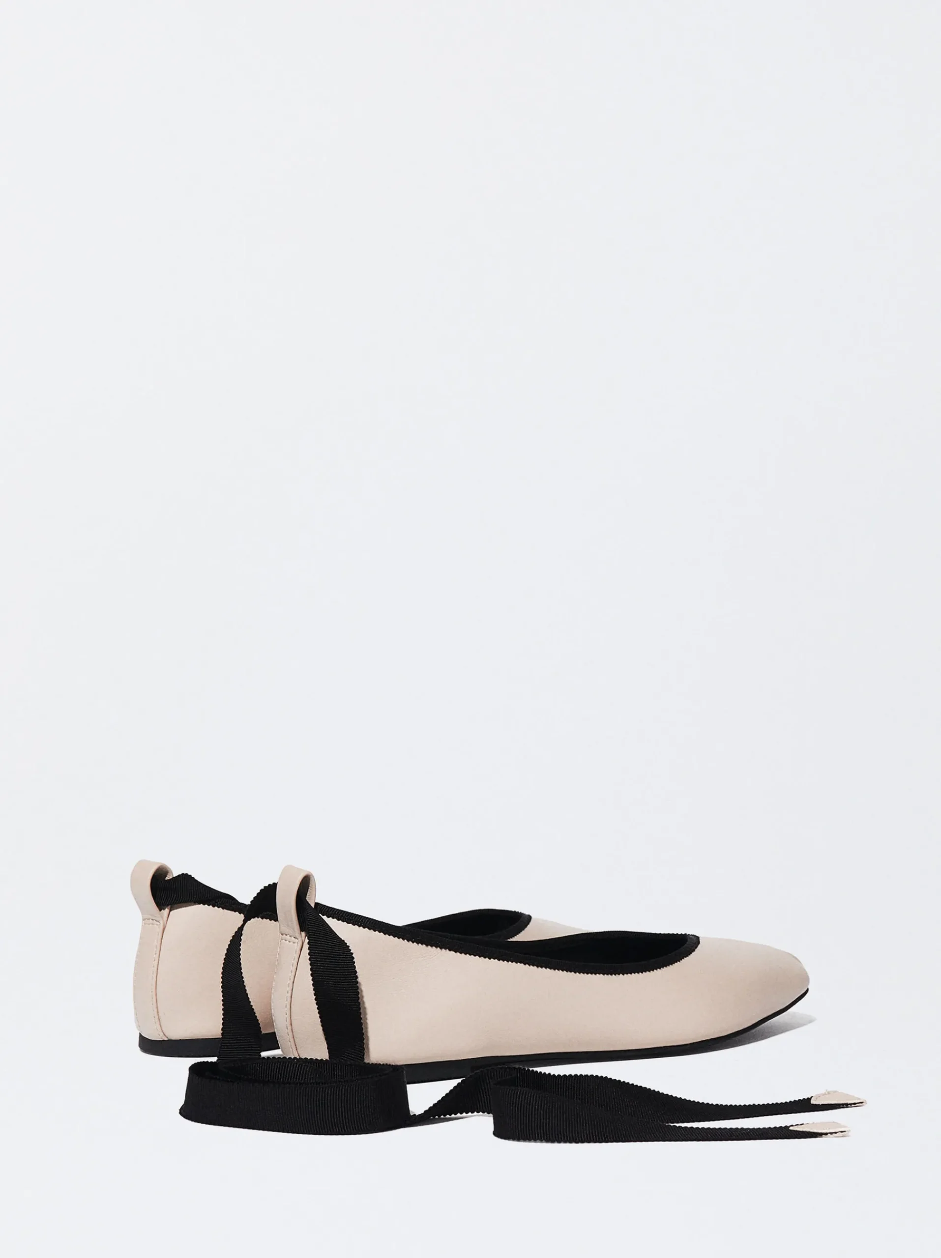 PARFOIS Raffinierter Modeschmuck|Kurze Ohrringe>Gebundene Ballerinas Mit Schleife Rosa