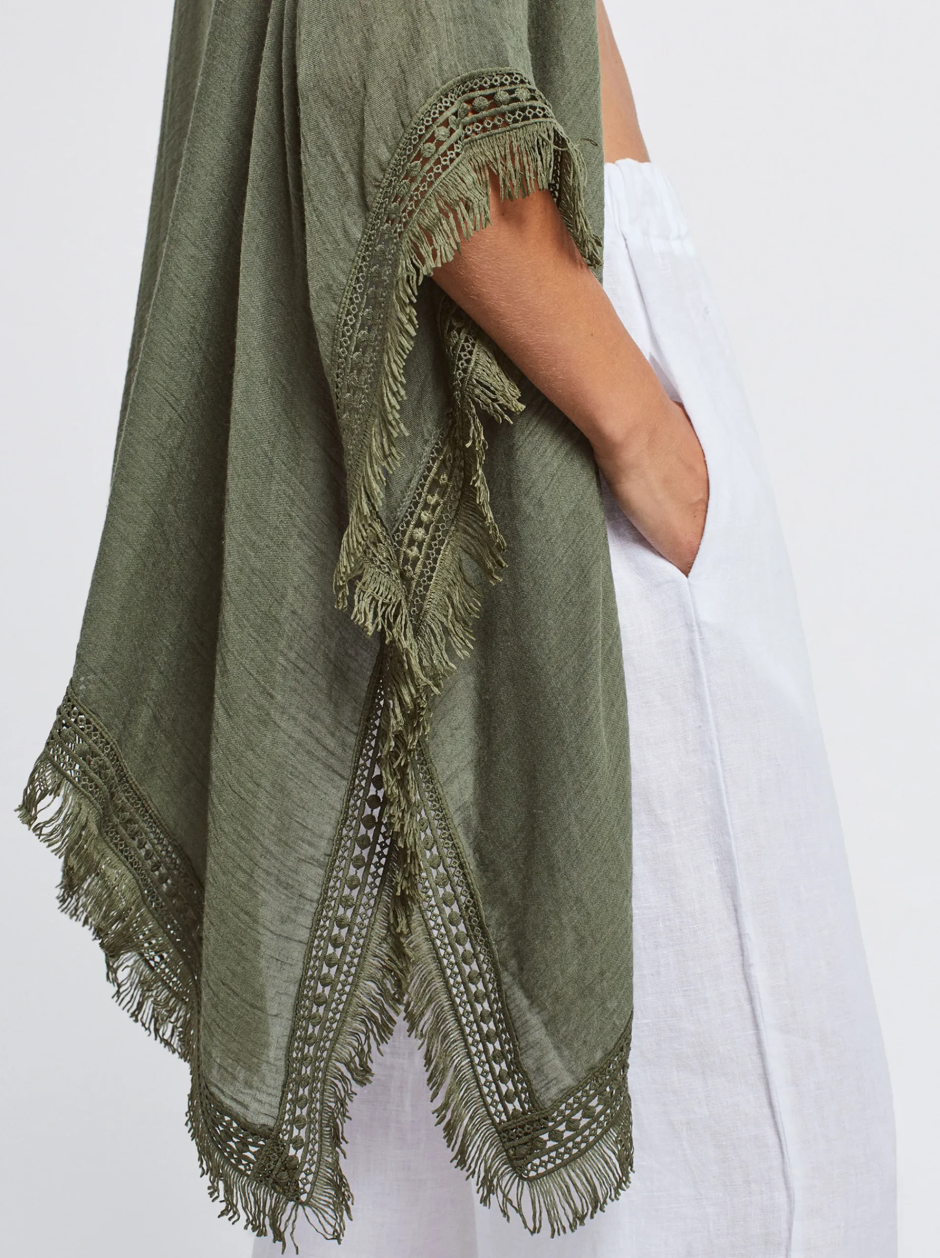PARFOIS Umhängetaschen>Kimono Mit Fransen Khaki