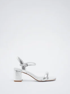 PARFOIS Raffinierter Modeschmuck|Lange Ohrringe>Metallic-Plateau-Sandale Silber