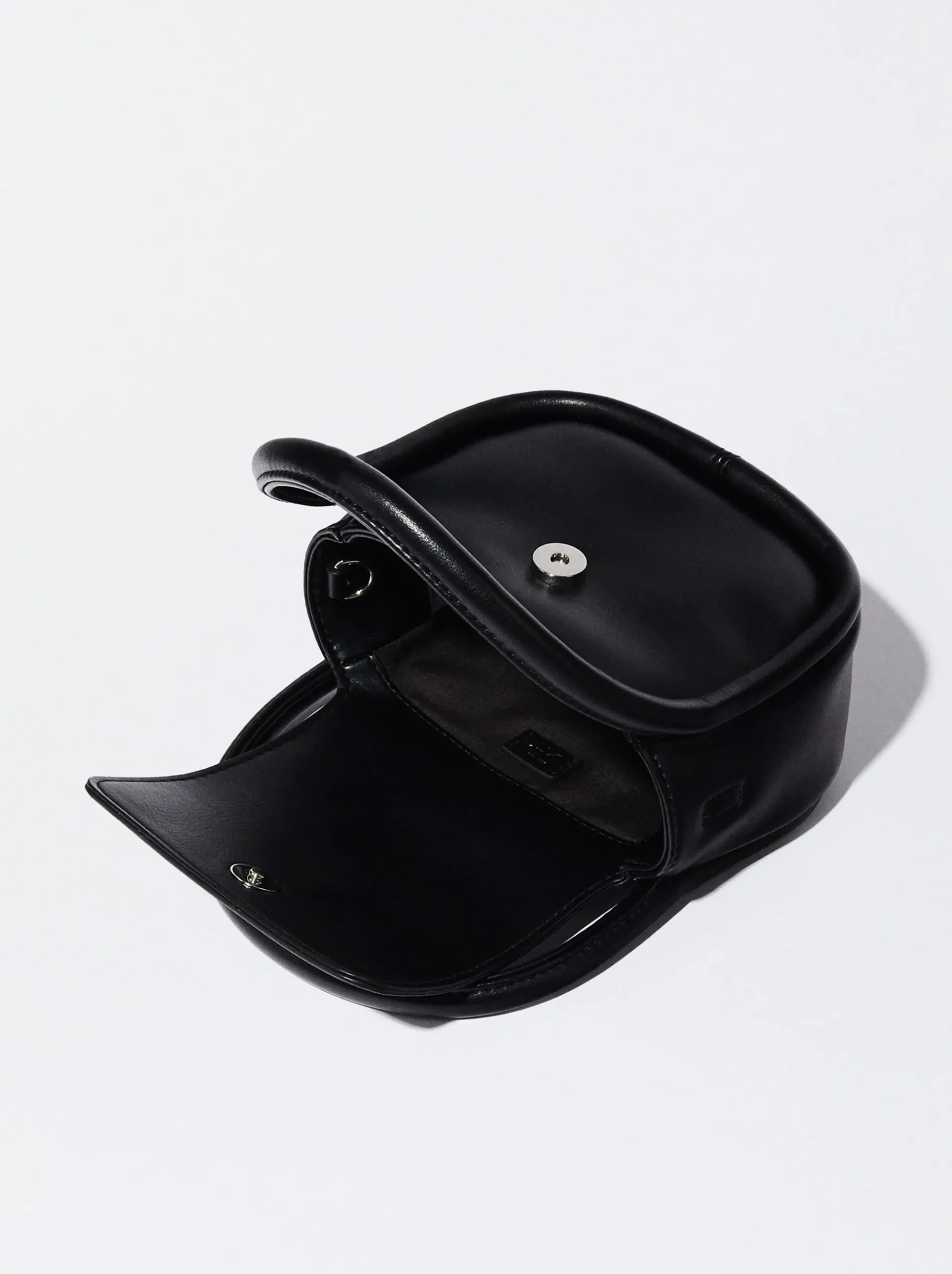 PARFOIS Kurze Ohrringe|Hoop-Ohrringe>Mini-Tasche Schwarz