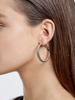 PARFOIS Raffinierter Modeschmuck|Lange Ohrringe>Mittelgro&szlig;e, Gl&auml;nzende Kreolen Silber