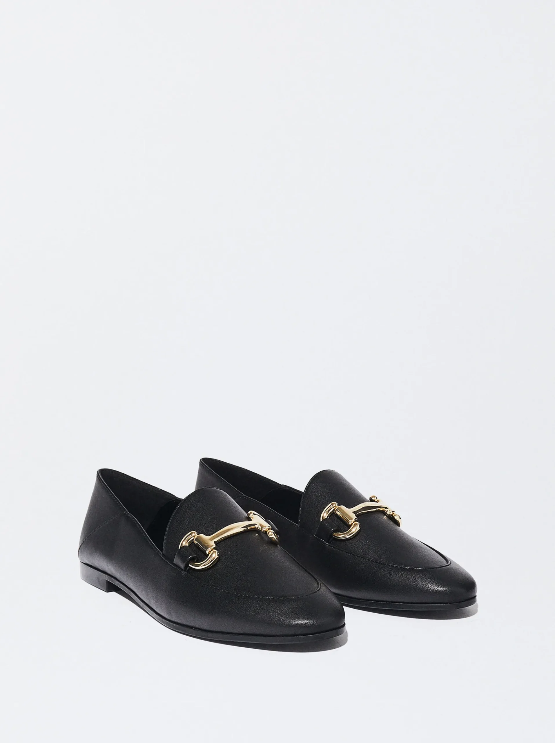 PARFOIS Raffinierter Modeschmuck|Lange Ohrringe>Mokassins Mit Metallschnalle Schwarz