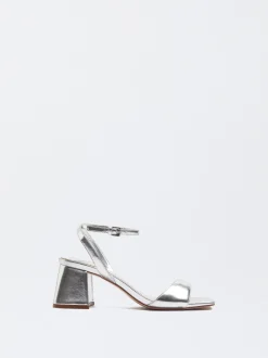 PARFOIS Raffinierter Modeschmuck|Lange Ohrringe>Online Exclusive - Absatzsandalen Mit Kn&ouml;chelriemchen Silber