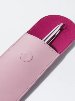 PARFOIS Printed>Online Exclusive - Personalisiertes Federtasche Rosa