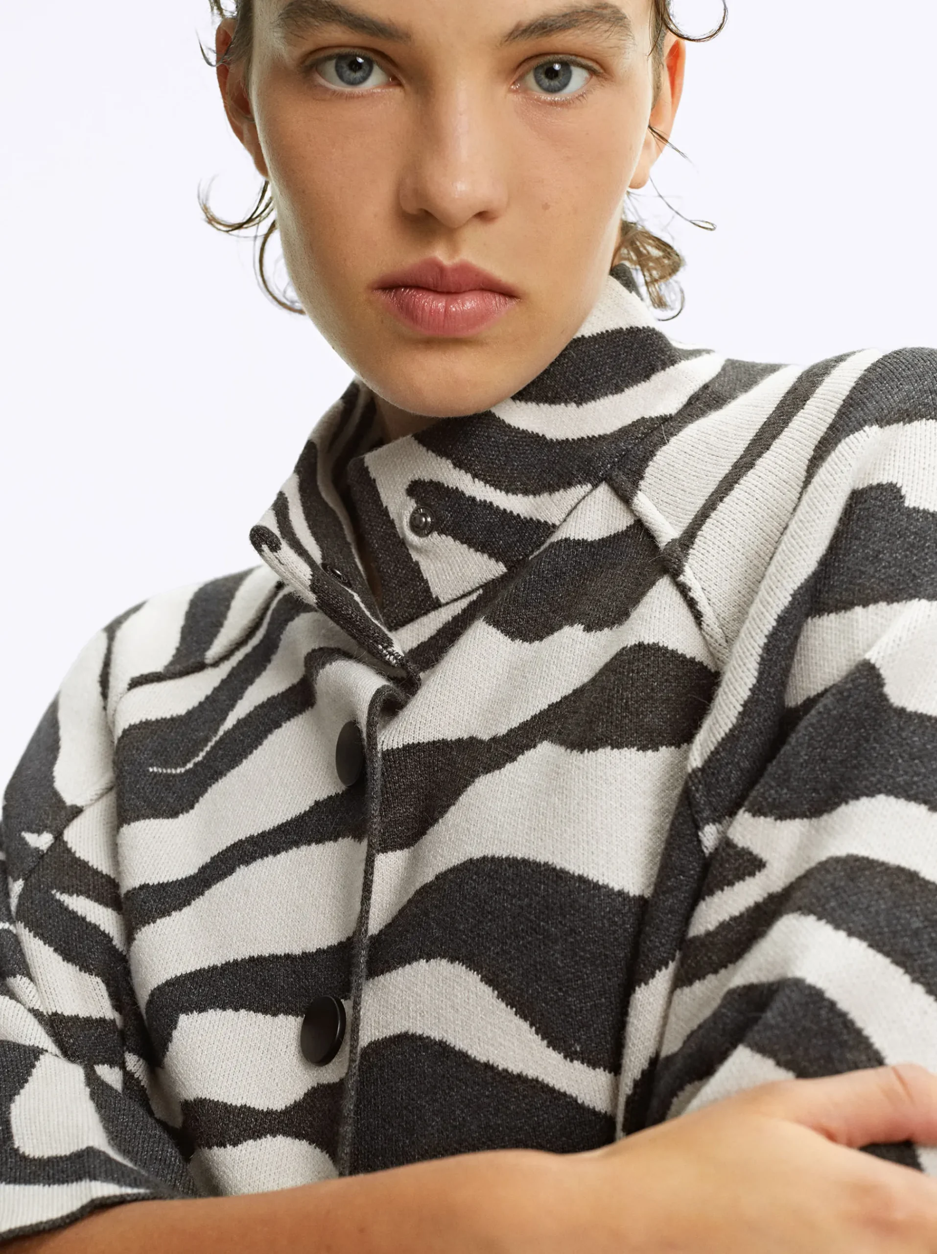 PARFOIS Kleider>Online Exclusive - Strickponcho Mit Kapuze Mehrfarbig