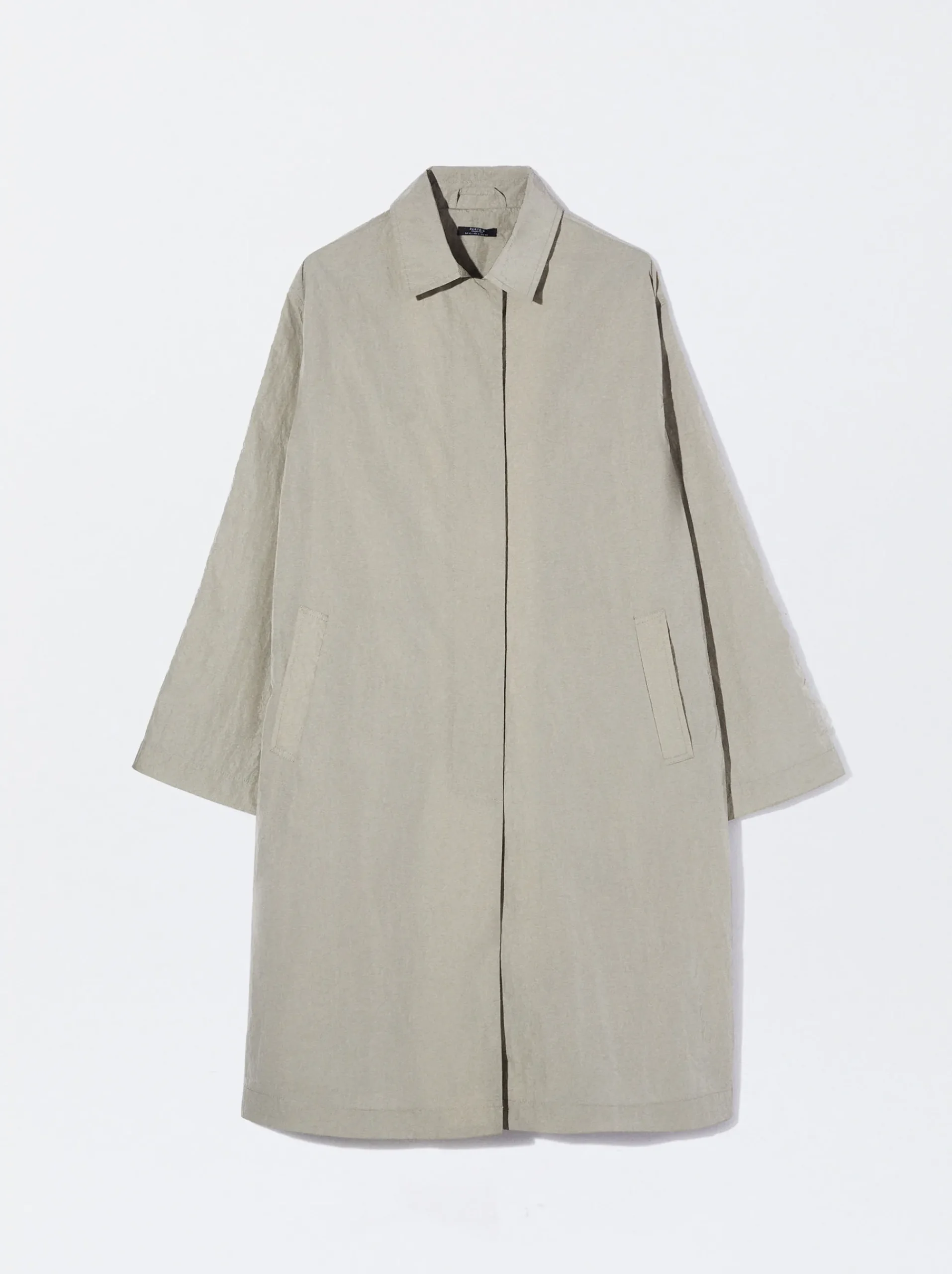 PARFOIS Raffinierter Modeschmuck|Kurze Ohrringe>Parka Mit Glanzeffekt Grau