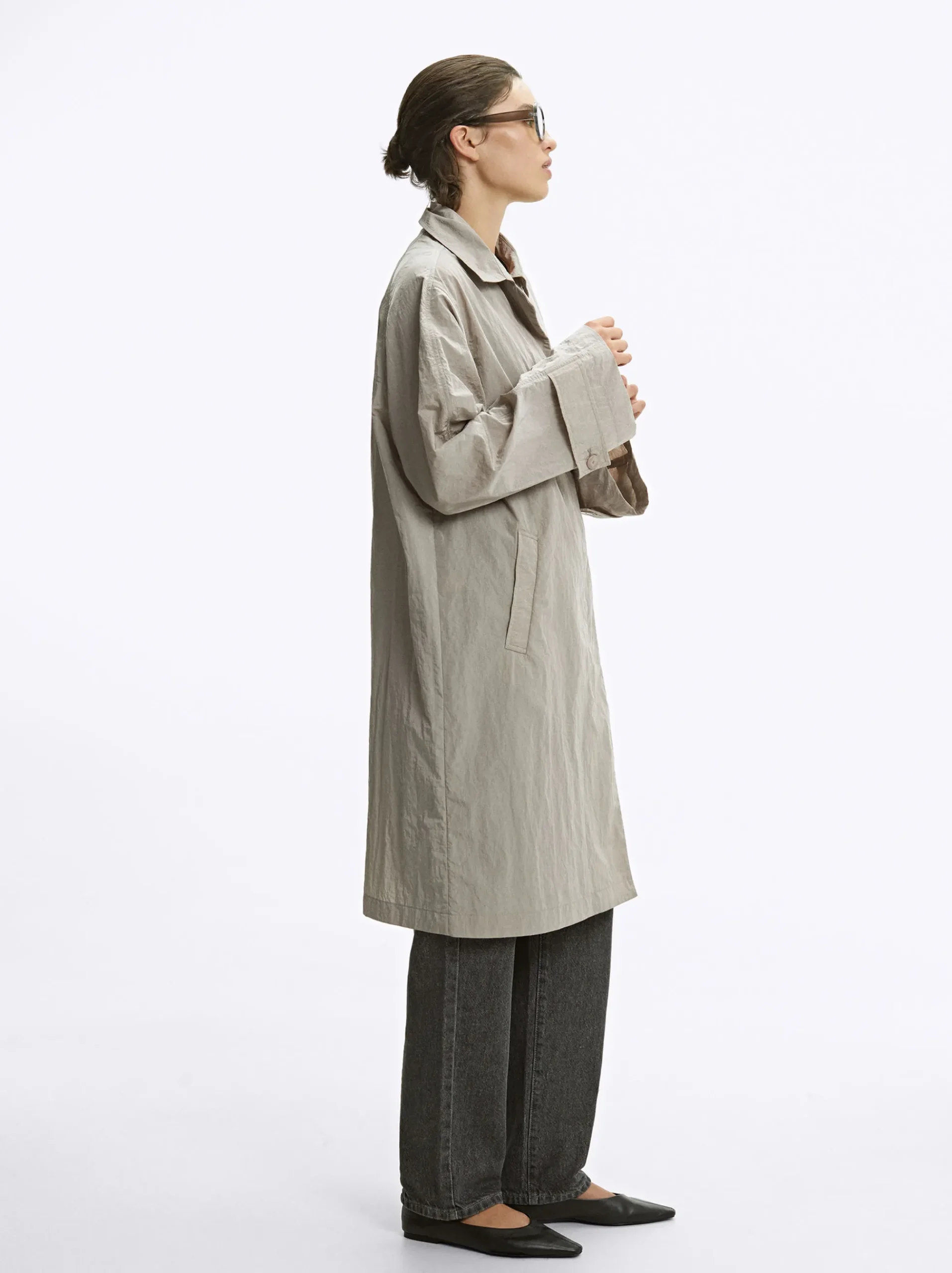 PARFOIS Raffinierter Modeschmuck|Kurze Ohrringe>Parka Mit Glanzeffekt Grau