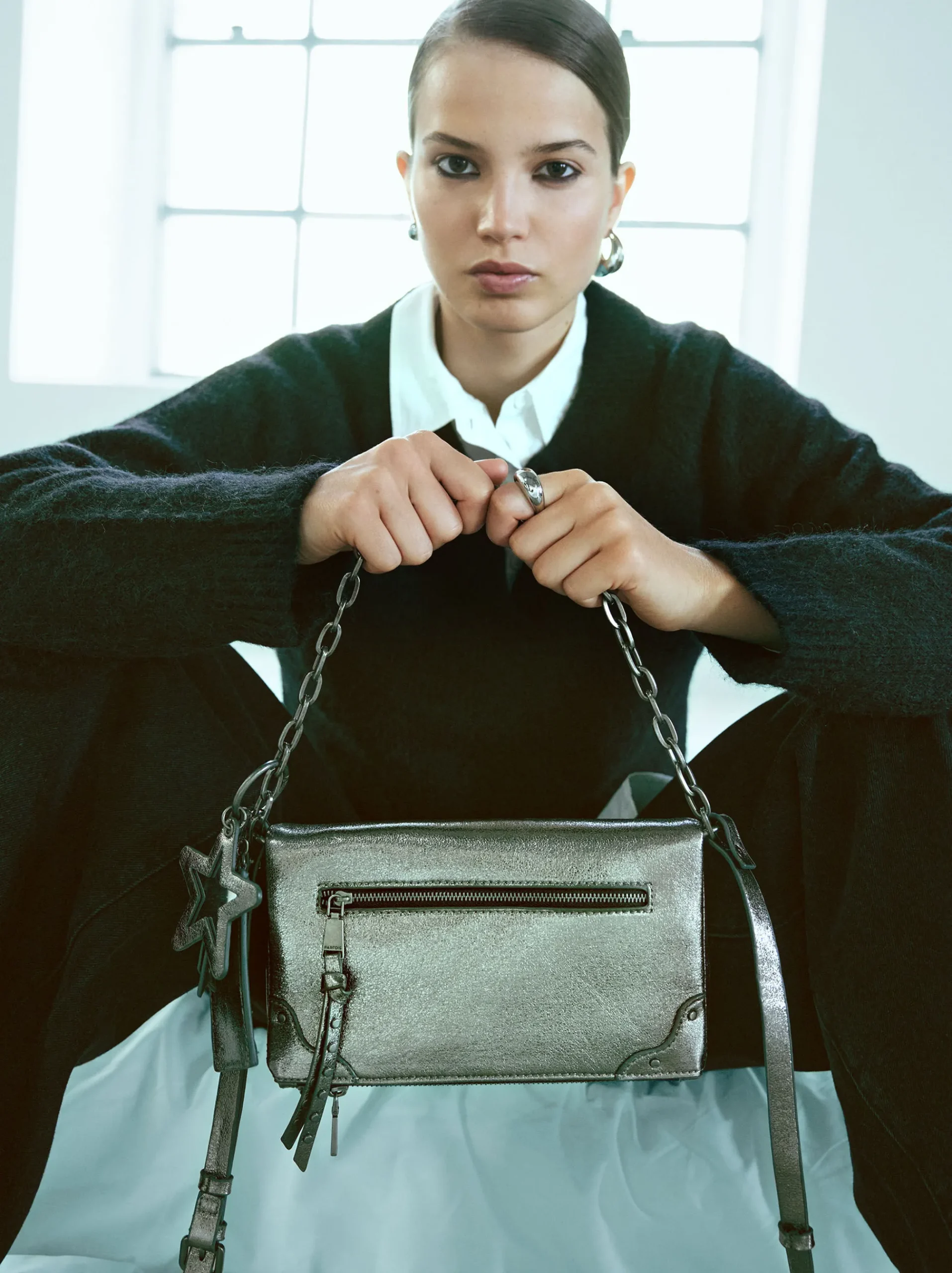 PARFOIS Basics|Handtaschen>Schultertasche Im Metallischen Look Silber