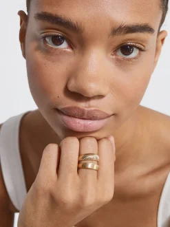 PARFOIS Kurze Ohrringe|Hoop-Ohrringe>Set e Ringe Golden
