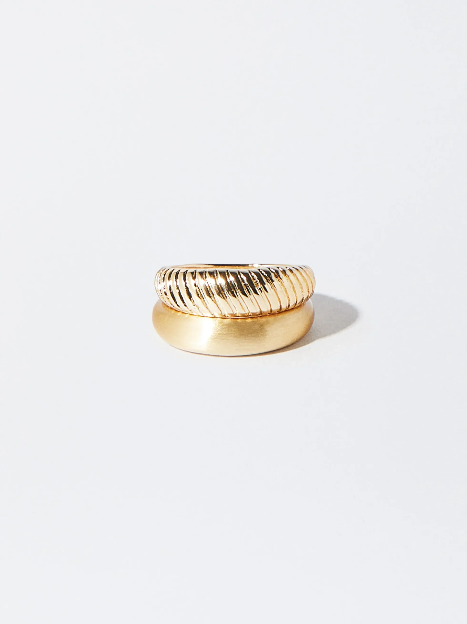 PARFOIS Kurze Ohrringe|Hoop-Ohrringe>Set e Ringe Golden