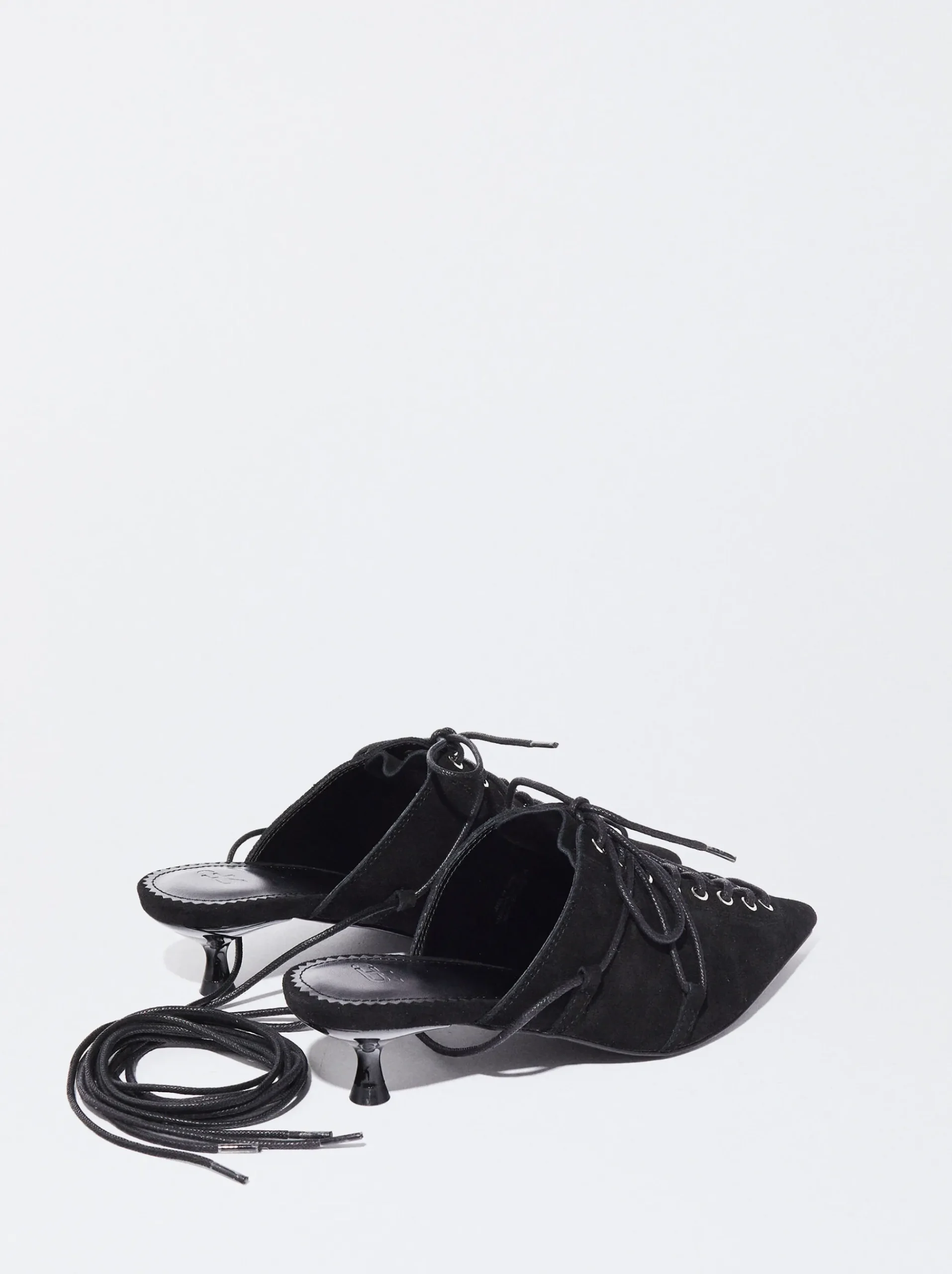PARFOIS Raffinierter Modeschmuck|Kurze Ohrringe>Slingback-Schuhe Aus Leder Mit Schnürung Schwarz