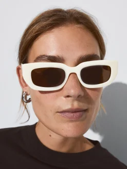 PARFOIS Kunststoff Sonnenbrille|Ovalem Sonnenbrille>Sonnenbrille Mit Viereckigem Gestell Beige