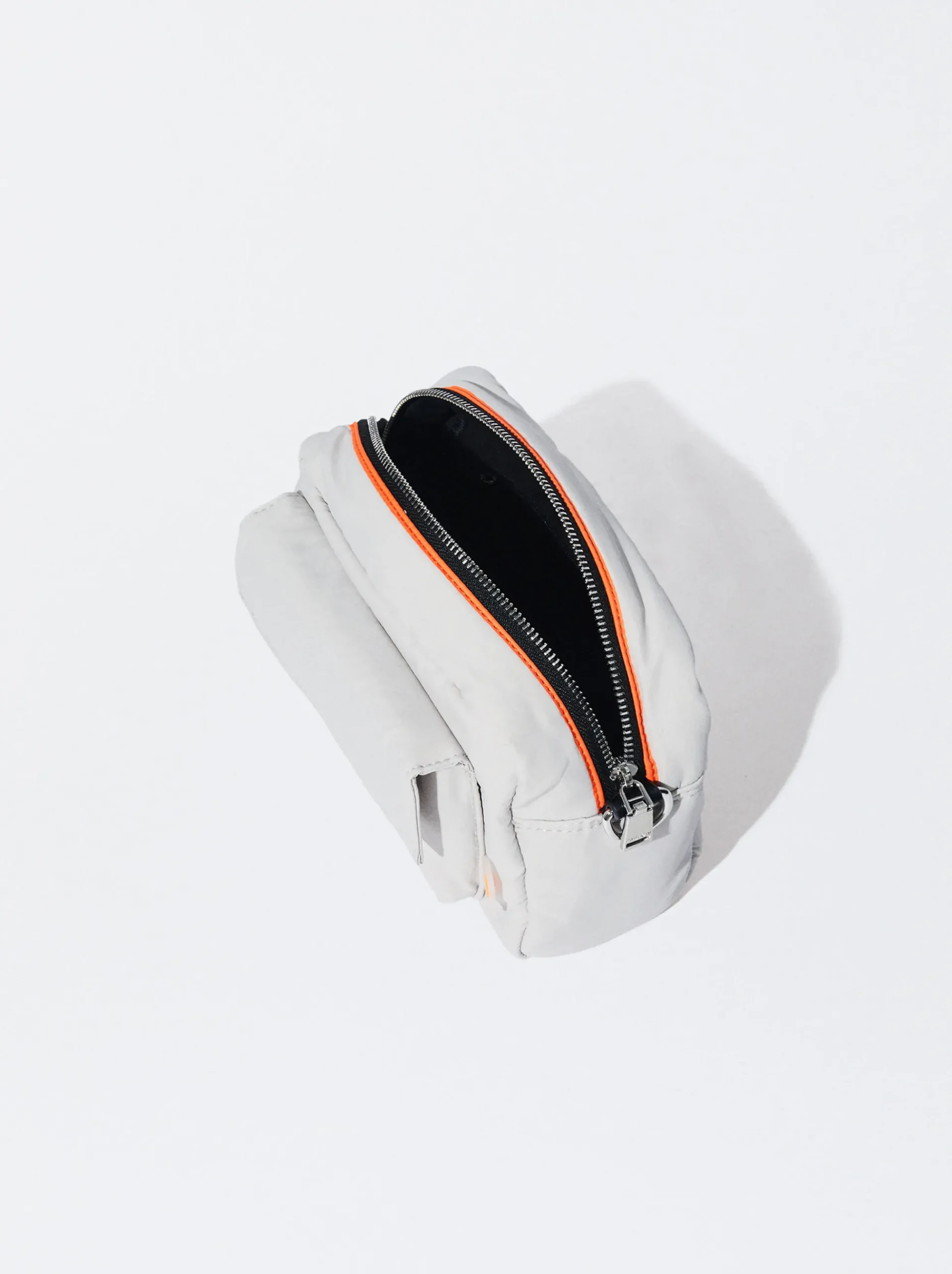 PARFOIS Handtaschen>Umhängetasche Aus Recyceltem Nylon Grau