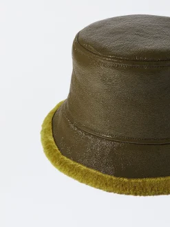 PARFOIS Geldbeutel>Wasserdichter Bucket Hat In Lackoptik Gr&uuml;n